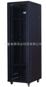 濟南魯騰偉業科貿網絡機柜產品系列概覽